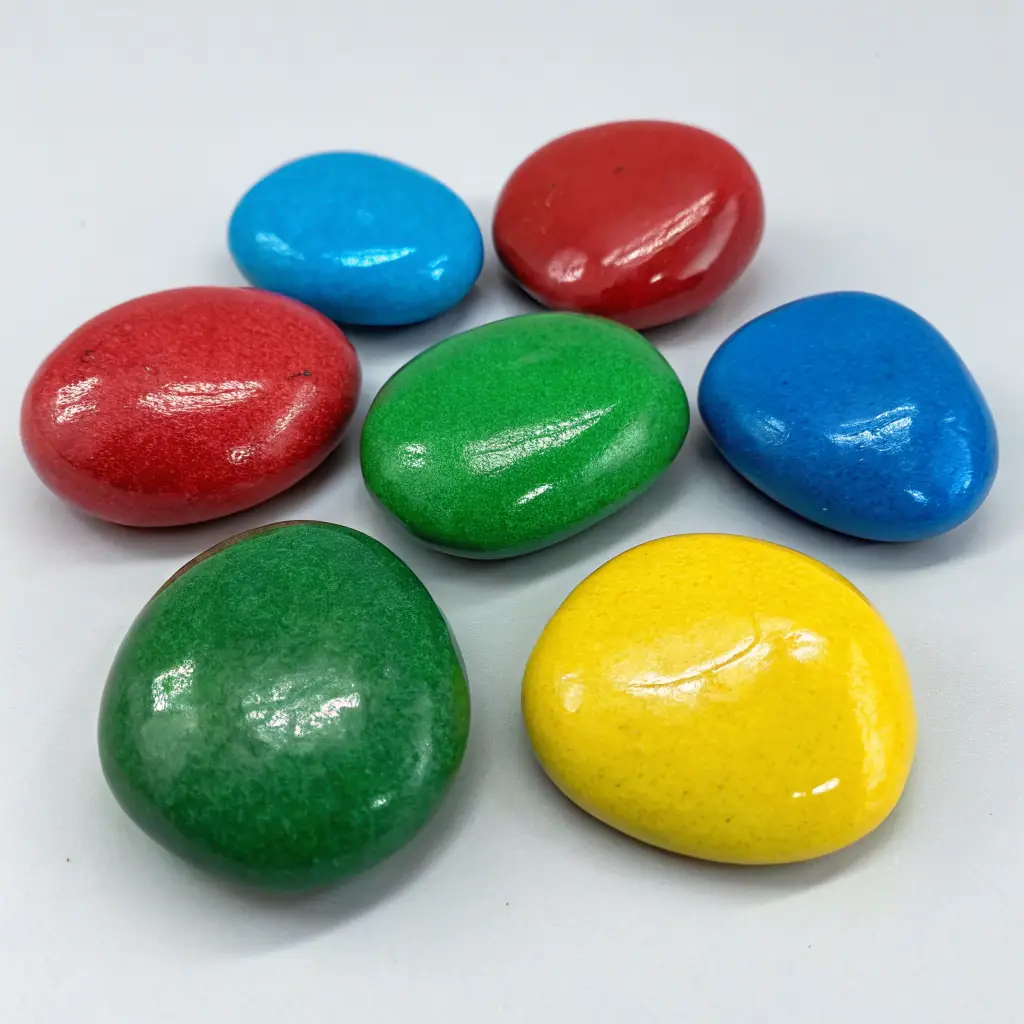 حصى ملون - مزيج متعدد الألوان